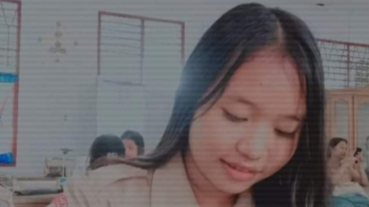 Pamit ke Sekolah, Siswi SMK Berparas Cantik Sudah Seminggu Hilang
            - galeri foto