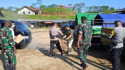 Jelang Idul Adha, Sejumlah Pasar Hewan di Wonosobo Disemprot Disinfektan