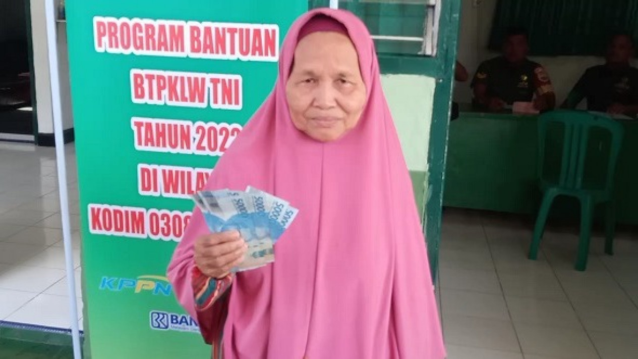 1200 Warga Padang Pariaman Terima Bantuan Langsung Tunai
            - galeri foto