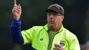 Persib Tanggung Jawab FIFA Registration Ban yang Seret Robert Rene Alberts, Maung Bandung Selesaikan Bursa Transfer Pemain Lebih Cepat?