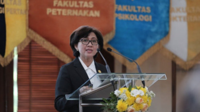 Profil Ova Emilia Rektor UGM 2022-2027, Guru Besar FK-KMK UGM yang Pernah Kuliah di Skotlandia