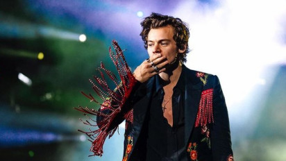 Dinantikan Penggemar, Harry Styles Rilis Album Ketiga Bertajuk 'Harry's House'