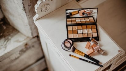 Bareskrim Bongkar Pabrik Kosmetik Ilegal Bermerkuri di Cirebon, Dijual Lewat TikTok dan Raup Puluhan Juta