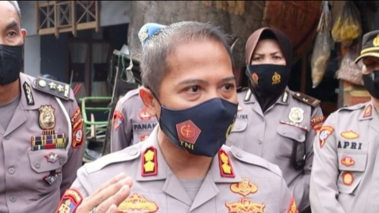 Polres Ciamis Periksa Sopir Bus Yang Kecelakaan Di Panumbangan
            - galeri foto