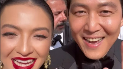 Raline Shah Tampil Memesona saat Gandeng Lee Jung-jae di Cannes Film Festival 2022
