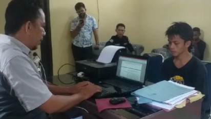 Cekcok dengan Pacar, Pria di Buton Nekat Kirim Foto Mesumnya ke Kakak Korban
