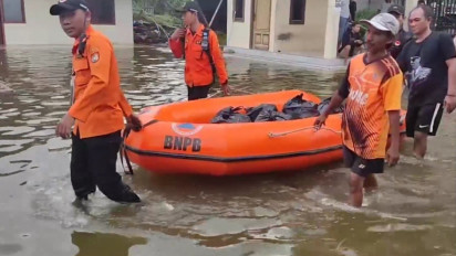 Lagi, Banjir Rob Terjang Kendal Selasa Sore, Warga Mengungsi