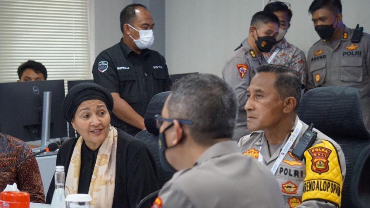 Polri Paparkan Pengamanan dan Penanganan Bencana 91 Command Center Bali ke Deputi Sekjen PBB
            - galeri foto