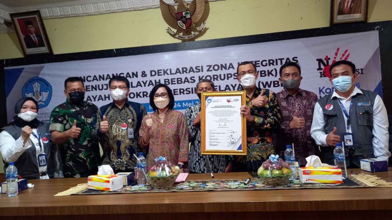 Tingkatkan Kualitas Layanan, LLDikti Sumut Canangkan Integritas Zona Wilayah Bebas Korupsi
            - galeri foto