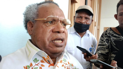 Berharap Ada Pemekaran Provinsi Papua Tengah, Bupati Mimika Eltinus Omaleng Siap Maju Jadi Gubernur Pertama