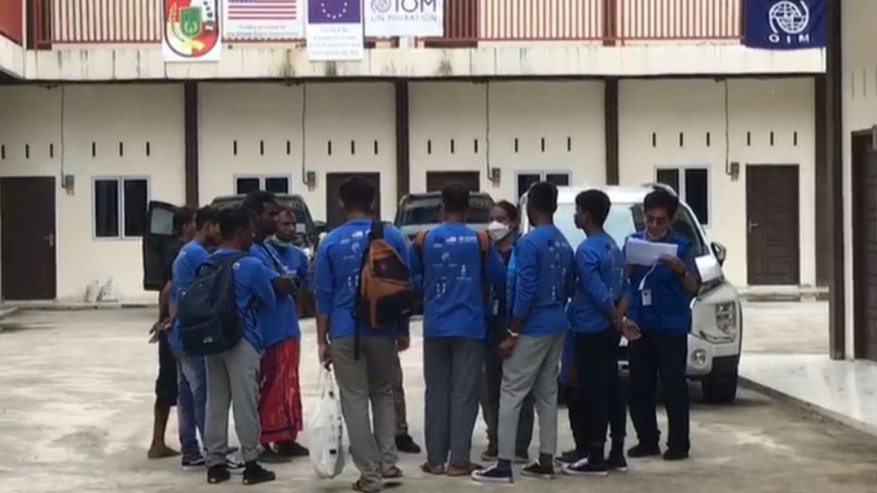 26 Pengungsi Rohingya Kabur dari Penampungan di Pekanbaru
            - galeri foto