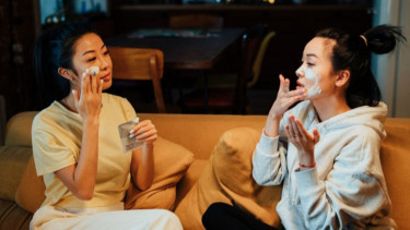 Ini "Skincare" Wajib Kamu Bawa Saat Liburan