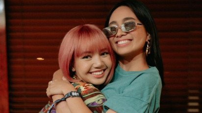 Lisa Blackpink DM Niki Zefanya, Lagu Ini Membuatnya Tertarik