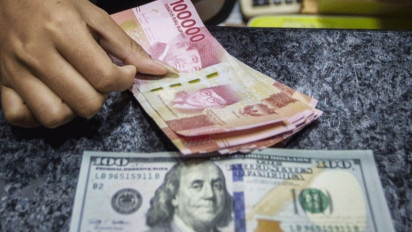Rupiah Ditutup Menguat 46 Poin ke Posisi Rp14.567 per Dolar AS