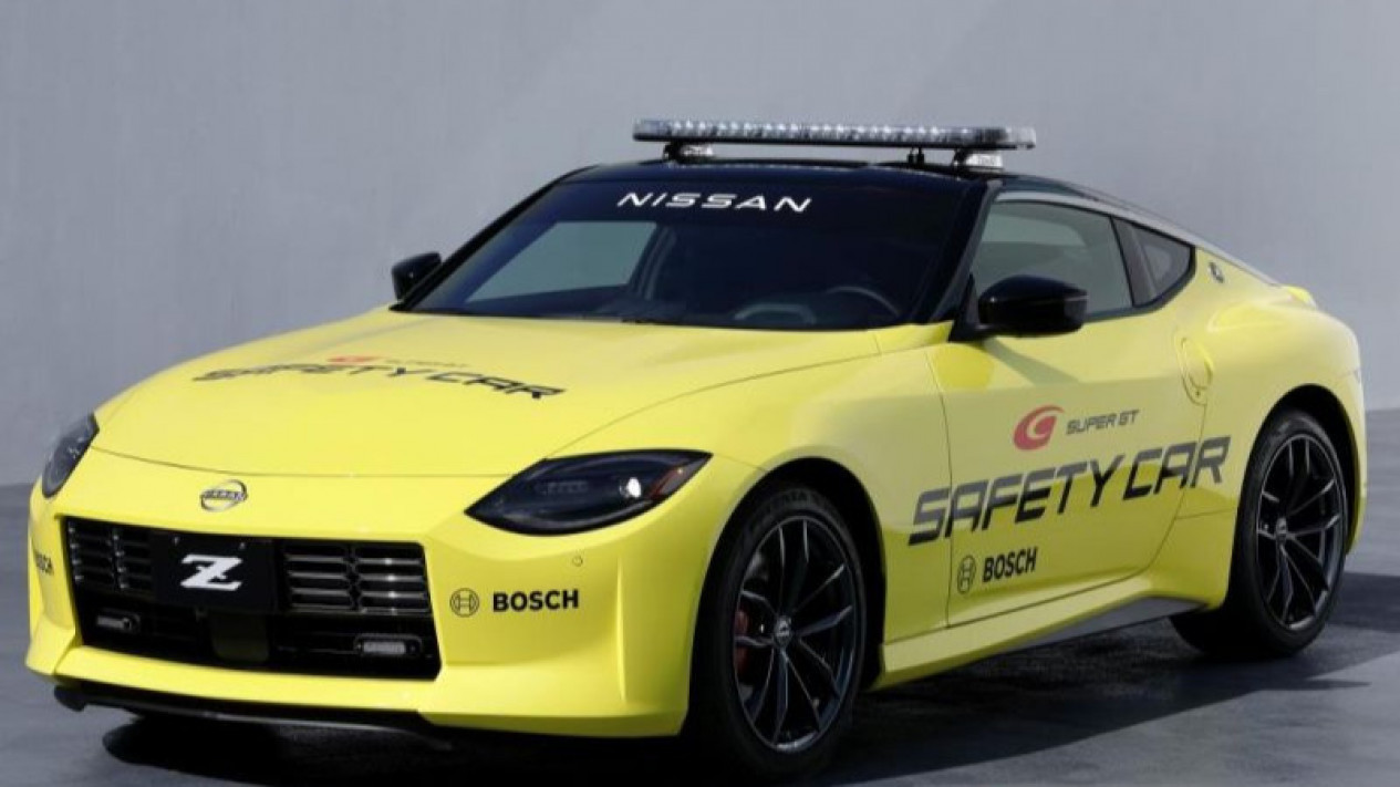 All-New Nissan Z Debut di Sirkuit Suzuka Sebagai "Safety Car"
            - galeri foto