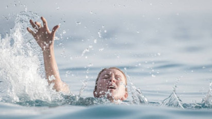 Jangan Panik, Lakukan Pertolongan Pertama Jika Menemukan Korban Tenggelam