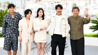 Cerita Hirokazu Kore-eda Bekerja Sama Aktor Korea Melalui Film Broker yang Tayang di Cannes