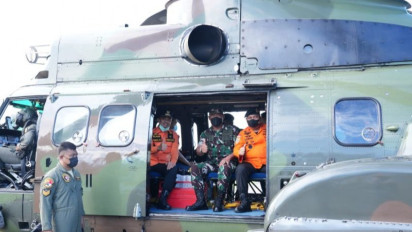 Gubernur Sulsel Pantau Pencarian Korban Kecelakaan KM Ladang Pertiwi