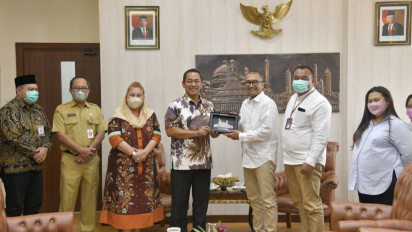 Atasi Banjir Rob, Pemkot Semarang dan Pelindo Regional 3 akan Buat Tanggul Laut