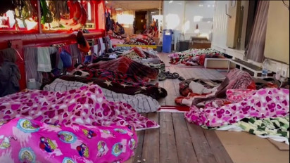 300 Imigran yang Diselamatkan di Lepas Pantai Libya Dibawa ke Pelabuhan Sisilia Italia