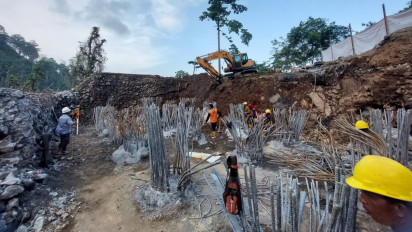 Jembatan Gladak Perak Ditarget Selesai Desember 2022