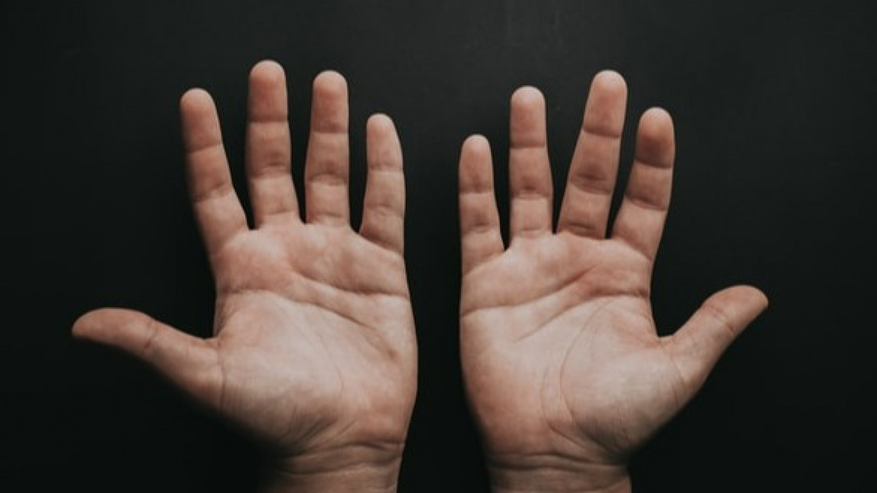 Hati-Hati! Munculnya Hal Ini di Tangan Bisa Jadi Pertanda Kolesterol Tinggi
            - galeri foto