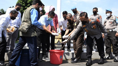 Polres Sleman Musnahkan Barang Bukti Sabu dari 5 Tersangka