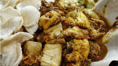 Dijamin Usir Rasa Lapar, Simak Rekomendasi Kuliner Surabaya Tahu Tek Berikut Ini