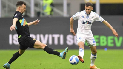 Ivan Perisic Resmi Berseragam Tottenham Hotspur