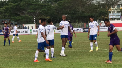 Persib Bandung Menang Telak dalam Laga Uji Coba Melawan Batam Renggali Selection