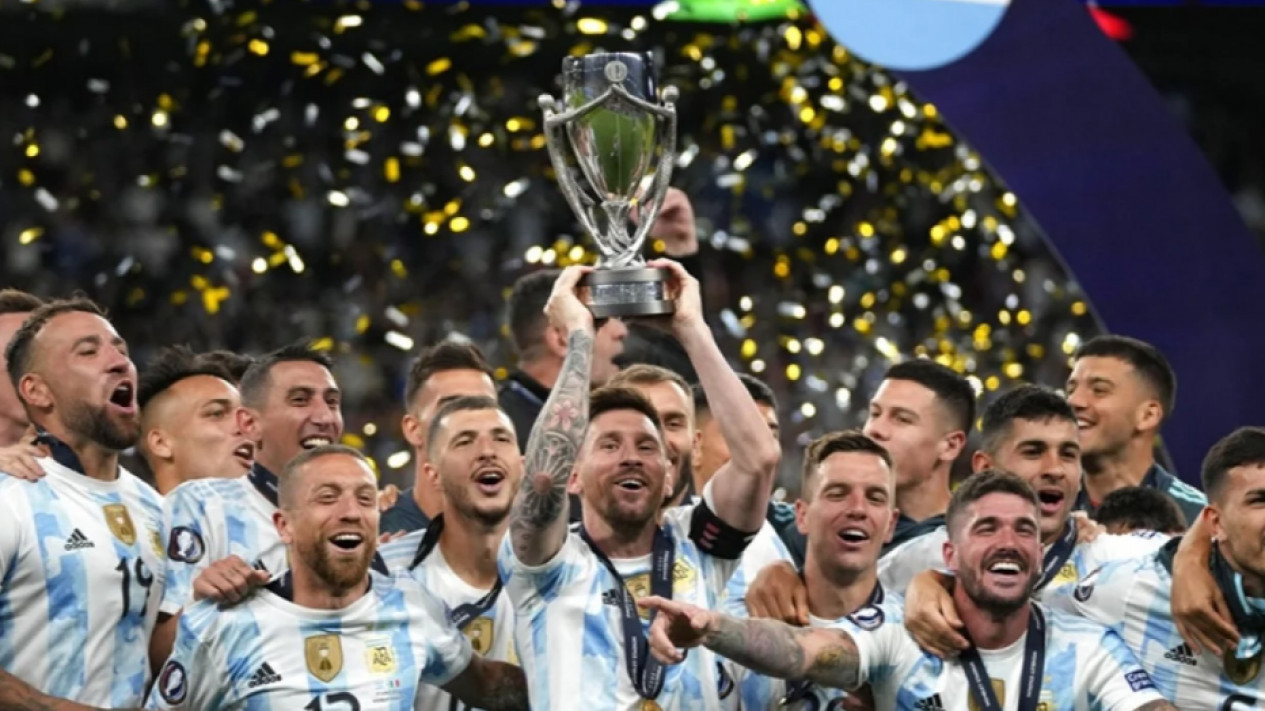 5 Pemain dengan Trofi Terbanyak, Lionel Messi Peringkat dua
            - galeri foto