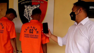 Kalah Berkelahi dengan Korban, Dua Penjambret di Pringsewu Lampung Dibawa ke Kantor Polisi