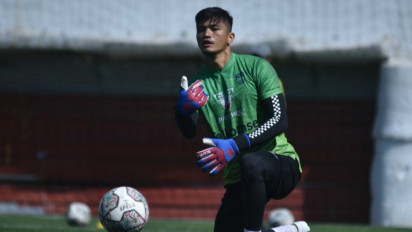 Kiper Persib Bandung Fitrul Dwi Optimistis Hadapi Klub Singapura Tanjong Pagar