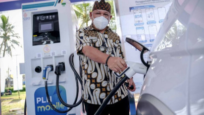 Kemenparekraf Dorong Penggunaan Kendaraan Listrik di Area Borobudur