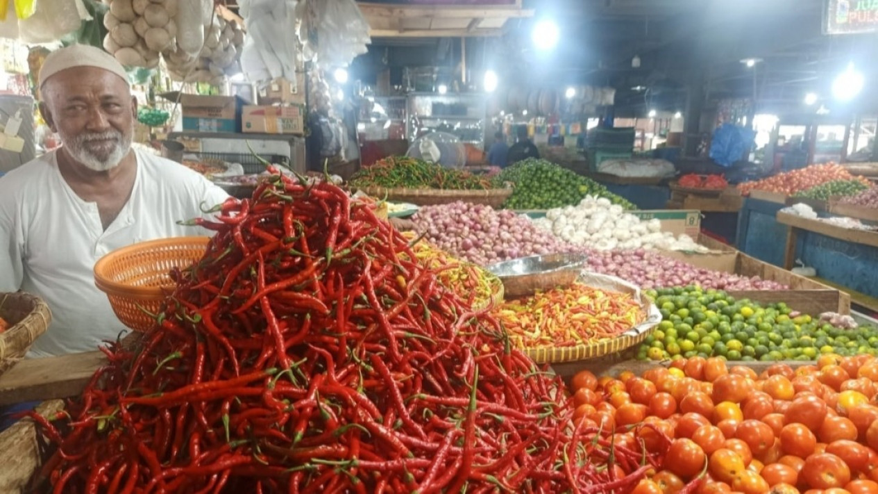 Kurangnya Pasokan, Harga Tomat dan Cabai Nona di Ternate, Melambung Tinggi
            - galeri foto