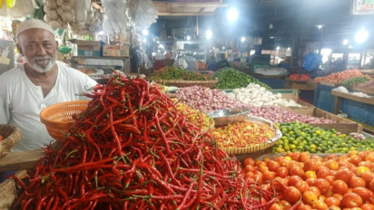 Kurangnya Pasokan, Harga Tomat dan Cabai Nona di Ternate, Melambung Tinggi