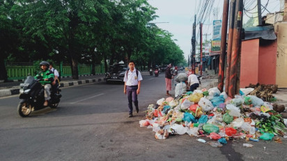 LBH Medan Minta Bobby Nasution Selesaikan Permasalahan Sampah Kota Medan