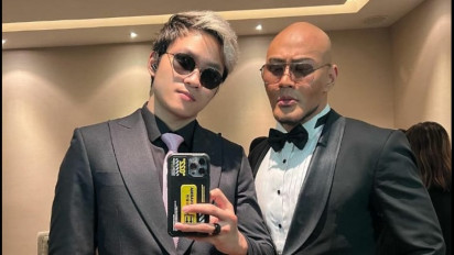 Deddy Corbuzier & Sabrina Nikah, Azka Hanya Posting Foto dengan Ayah: Bikin Mama Baru Kesel!