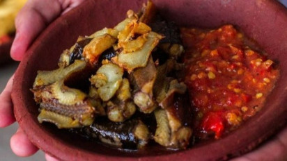 Kuliner Surabaya: Cobain Yuk Rekomendasi Tempat Makan Belut yang Enak di Kota Pahlawan