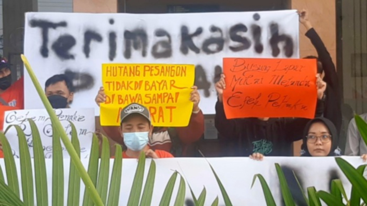 Majelis Hakim PHI Yogyakarta Menangkan Gugatan Pekerja Korban PHK
            - galeri foto