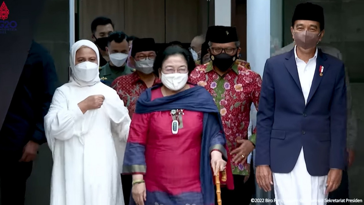 Terkait Pilpres 2024, Megawati Minta Ganjar Disiplin
            - galeri foto