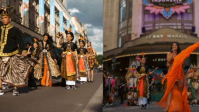 Anggun C Sasmi Tampil Layaknya Sinden di Tengah Kota Paris, Netizen Antusias