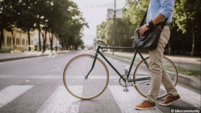Ingin ke Kantor dengan Sepeda, Simak Tips Agar Tubuh Tak Mudah Berkeringat