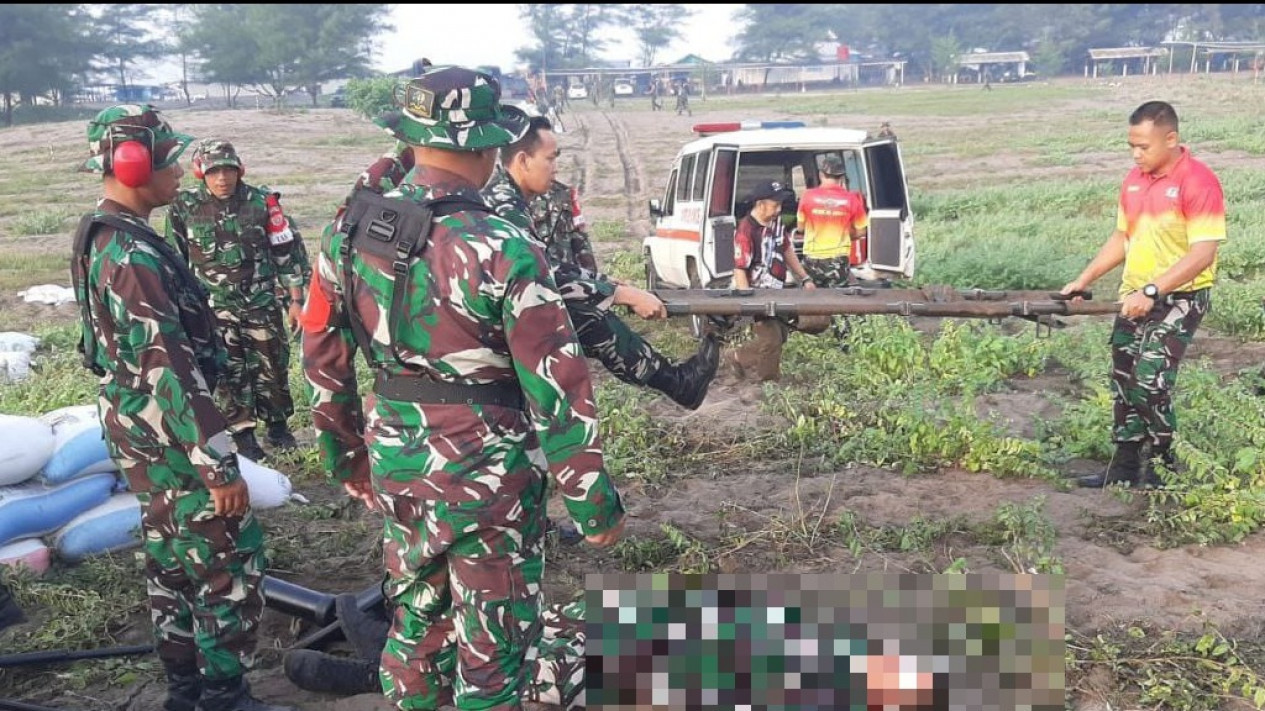 Satu Prajurit TNI AD Meninggal Dunia Saat Latihan Menembak Mortir di Kebumen
            - galeri foto