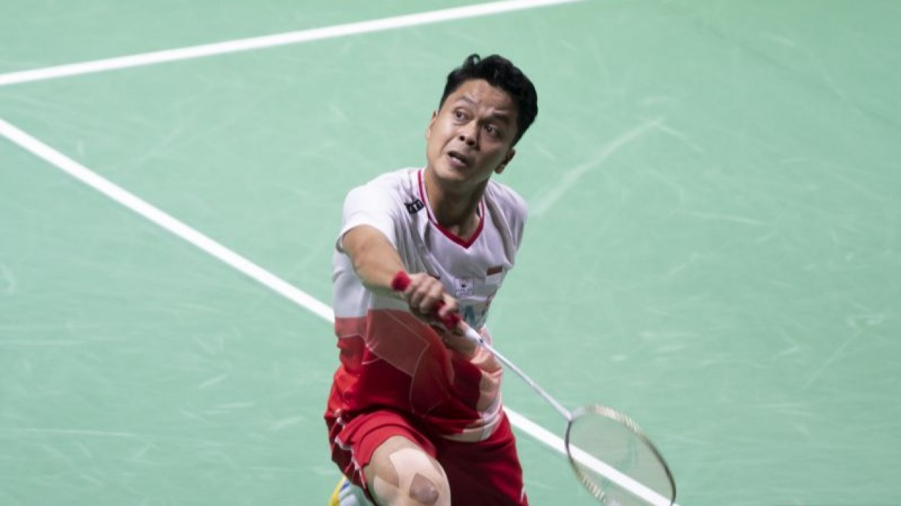 Melaju ke Semifinal Indonesia Masters 2022, Ginting Kalahkan Juara All England
            - galeri foto
