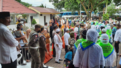 Jemaah Haji Asal Kota Binjai Dibekali Bumbu Pecal dan Gula Merah