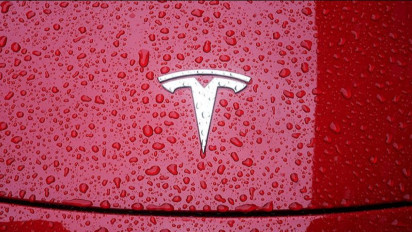 Nilai Perusahaan Tesla Tembus US$1 Triliun Setelah Jagoan Elon Musk Menang Pilpres AS