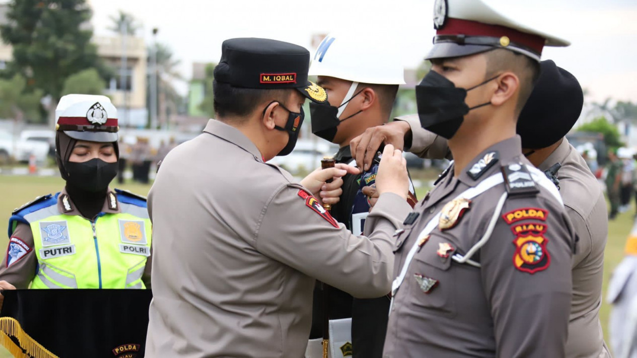 Operasi Patuh Lancang Kuning 2022 Polda Riau Dimulai, Sasar 8 Pelanggaran Prioritas
            - galeri foto