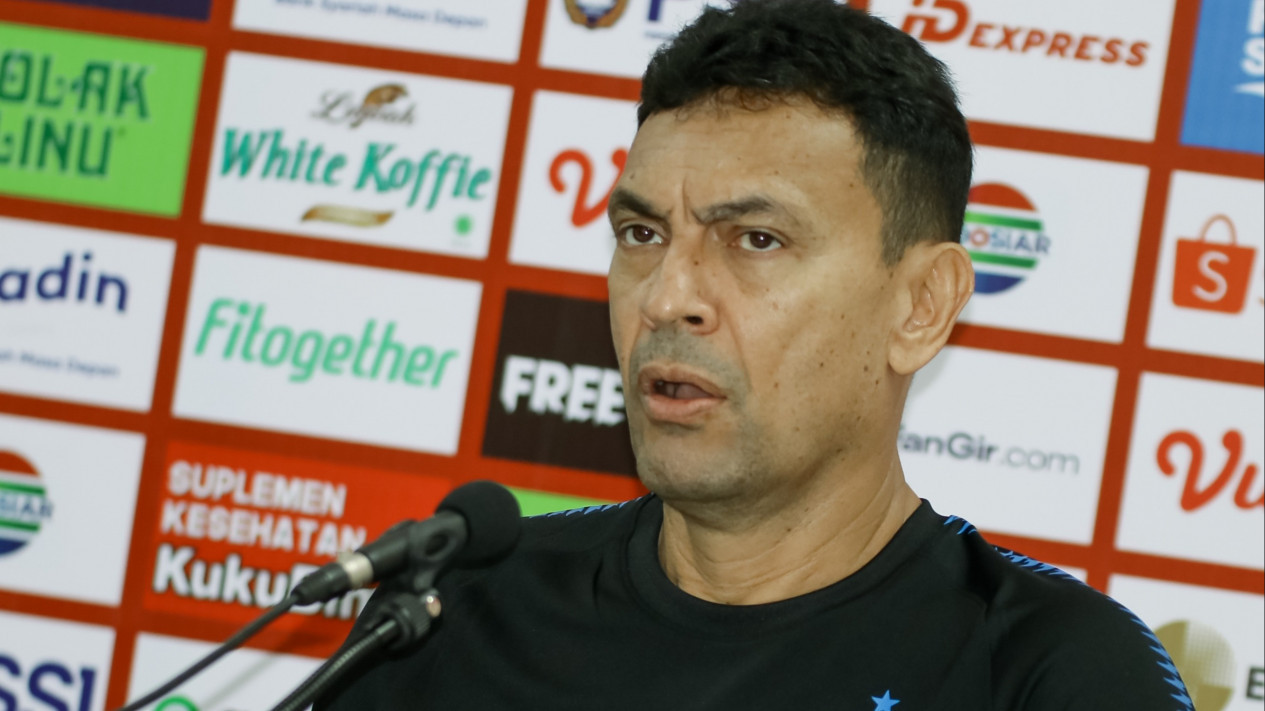 Lakoni Debut, Coach Sergio Alexandre Yakin Beri Kemenangan Untuk PSIS
            - galeri foto