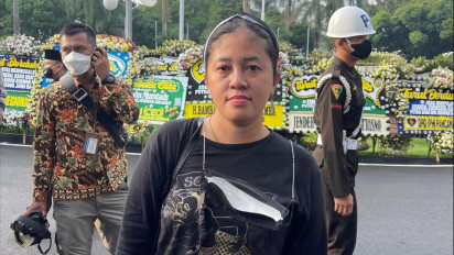 Rara Pawang Hujan Turut Hadir ke Pemakaman Eril Bilang Lihat Langit Sudah Gelap, Langsung Dihujat Netizen: Caper dan Sok Penting!